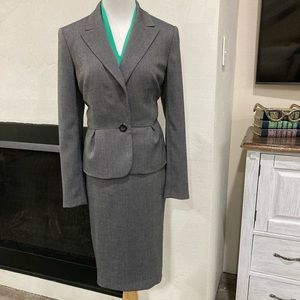 Jones New York suit size 8